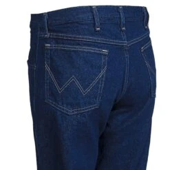 Wrangler Jeans: Men's Prewashed 39902 PW Rugged Wear Classic Fit Jeans -Men Shoes Store wranger 39902pw l 01